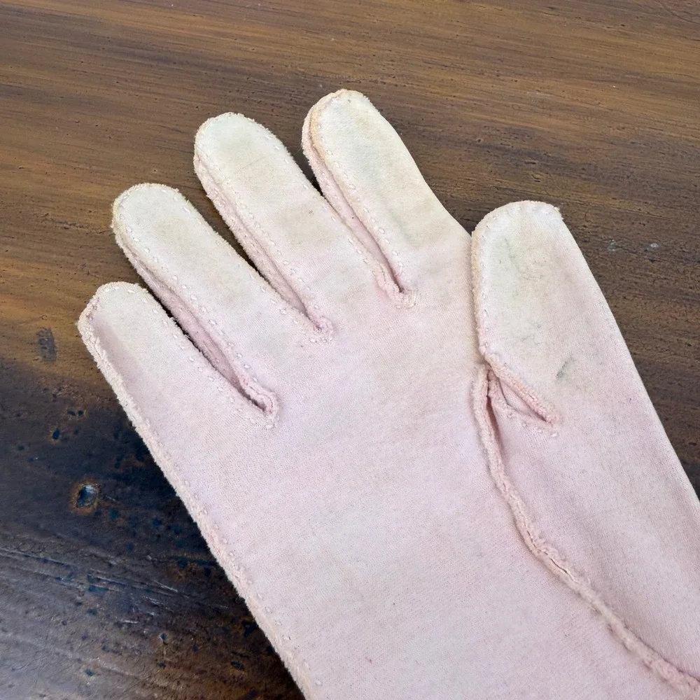 Vintage Blush Pink Gauntlet Gloves Smocked Wrist Detail Mid Century Formal